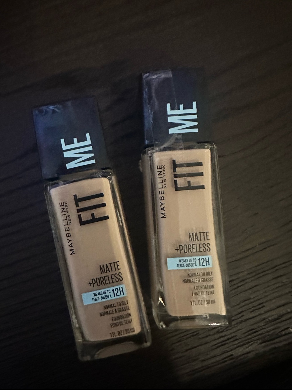 Maybelline Fit Me Matte + Poreless Foundation - 118 light beige color (2)